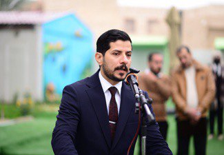 جانب من صور اساتذة كلية القانون جامعة سومر اثناء المهرجان المقام في الكلية